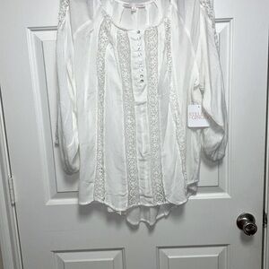NWT Elegant Stella & Ginger White Blouse with Delicate Lace Details Size 2X